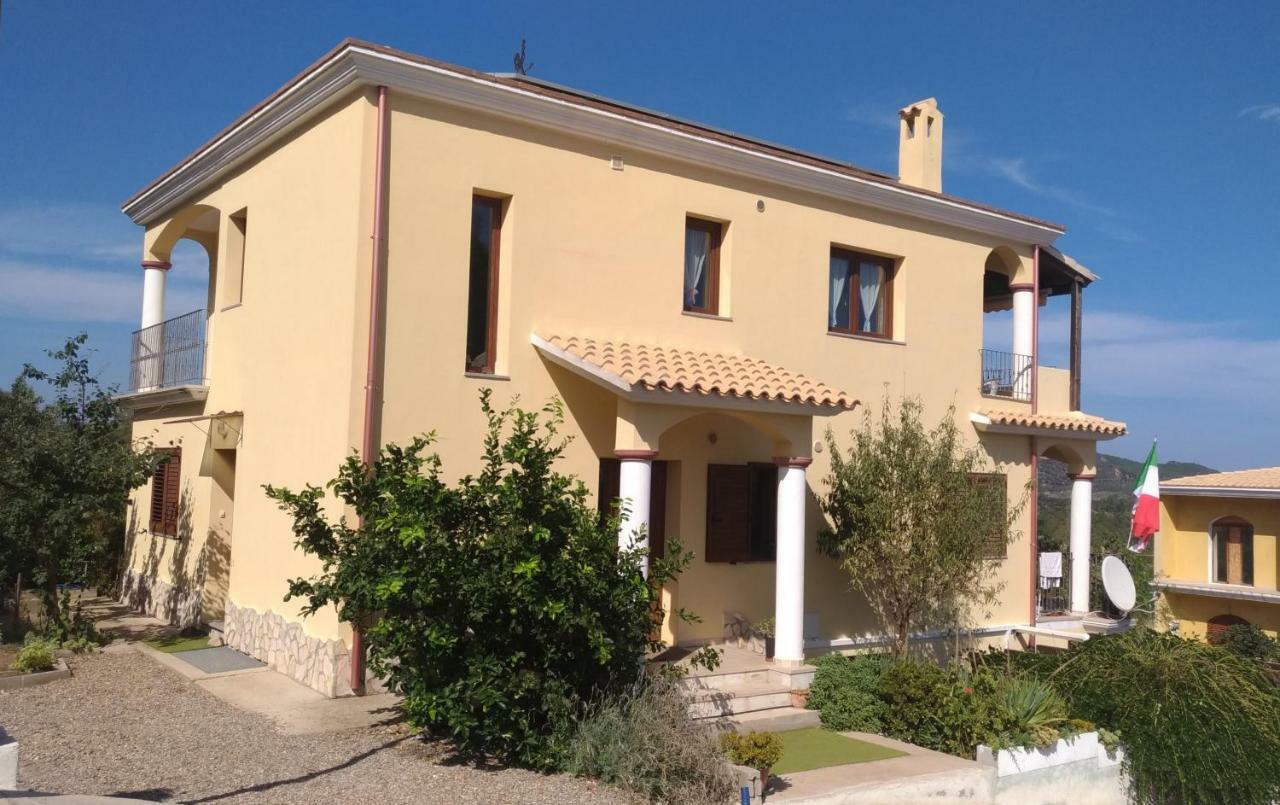 Casa Miriam - Appartamenti Vacanze Villaputzu Ngoại thất bức ảnh